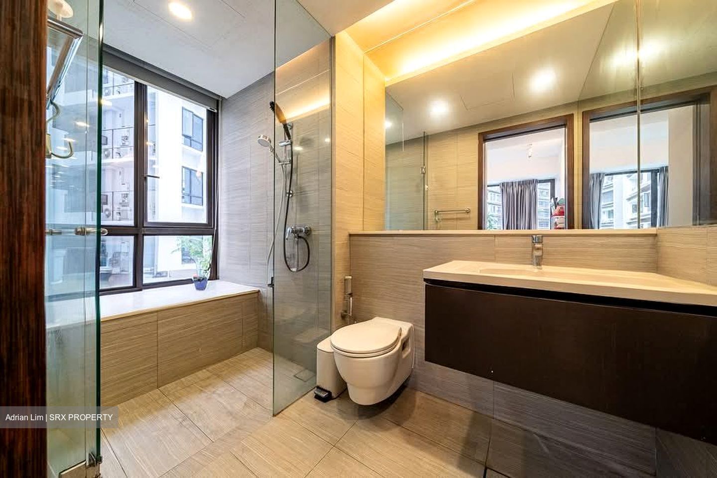 d'Nest (D18), Condominium #561173251